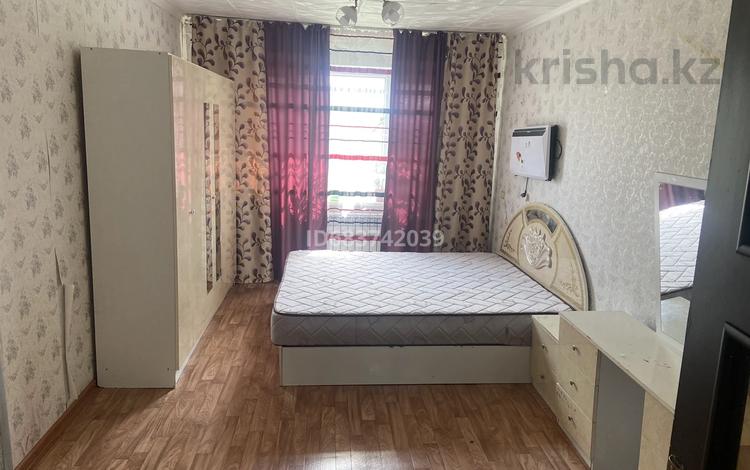3-комнатная квартира, 22 м² помесячно, Мек Акбулак за 100 000 〒 в Таразе — фото 2