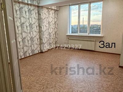 2-комнатная квартира, 59 м², 9/9 этаж, Б.Момышулы 14 за 19 млн 〒 в Усть-Каменогорске, Ульбинский