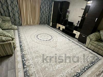 Отдельный дом · 15 комнат · 500 м² · 15 сот., Гарышкерлер 19 — Шашубай озерный за 15 млн 〒 в Балхаше