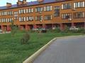 4-комнатная квартира · 256.7 м² · 2/3 этаж, Кайдауыл батыра участок 376 — Гипермаркет Дина за 95 млн ₸ в Актобе, жилой массив Заречный-2