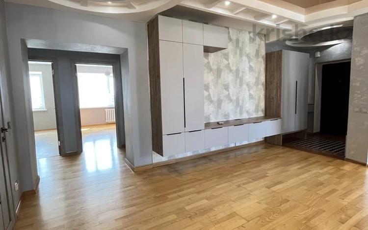 3-бөлмелі пәтер · 82.5 м² · 11/12 қабат, Валиханова 1, бағасы: 40 млн ₸ в Астане, Алматы р-н — фото 2