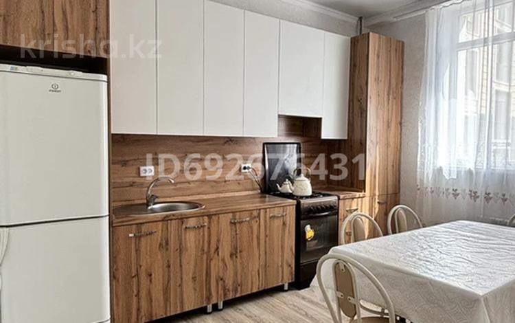 2-комнатная квартира · 69 м² · 5/9 этаж, мкр Атырау, Абулхайыр хана 51а — Центр Абая за 250 000 ₸ — фото 2