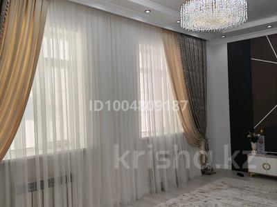 Отдельный дом · 8 комнат · 288 м² · 8 сот., мкр Томарлы, 3 за 54 млн ₸ в Атырау