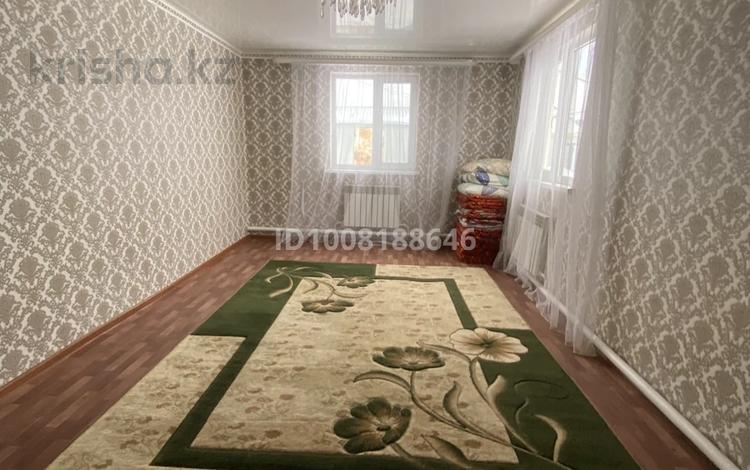Отдельный дом · 3 комнаты · 90 м² · 4 сот., мкр. Зачаганск пгт Тәуелсіздік 45 за 16 млн ₸ в Уральске — фото 2