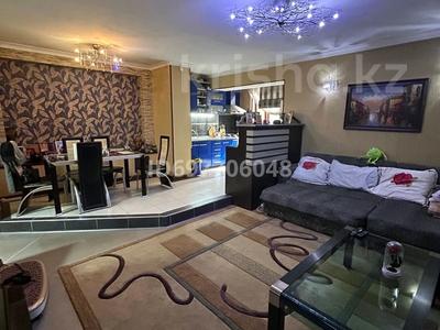 Продажа квартир в Шымкенте: 4-комнатная квартира · 113.8 м² · 1/5 этаж, Бекет Батыра 28 за 70 млн 〒 4-комнатная квартира · 113.8 м² · 1/5 этаж, Бекет Батыра 28 за 70 млн 〒 в Шымкенте, Аль-Фарабийский р-н