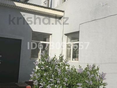 Отдельный дом · 7 комнат · 250 м² · 10 сот., Кокшетау 32 — Сейтқасым Жунисов 32 за 49 млн ₸ в 