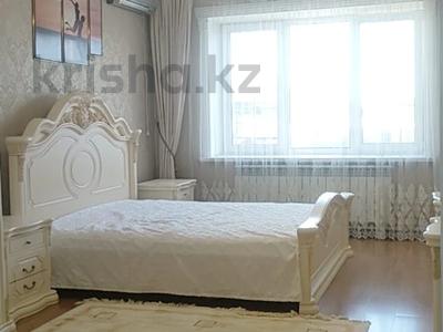 Отдельный дом · 6 комнат · 750 м² · 9 сот., Максим горького — Проезд темир жол за 150 млн 〒 в Атырау