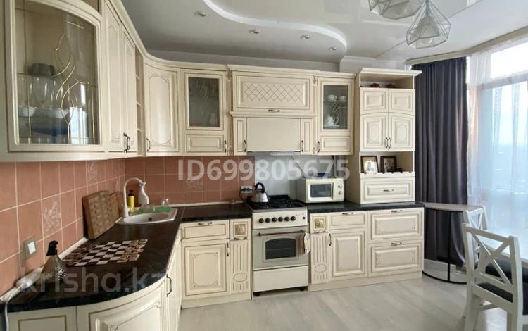 2-бөлмелі пәтер · 68.6 м² · 9/9 қабат, мкр Таугуль, Мустай Карима — Саина Джандосова, бағасы: 51 млн ₸ в Алматы, Ауэзовский р-н — фото 87
