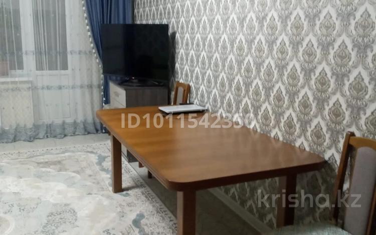 2-бөлмелі пәтер · 71.7 м² · 6/8 қабат, мкр 12, Мкрн 12вг 54, бағасы: 24 млн ₸ в Актобе — фото 2