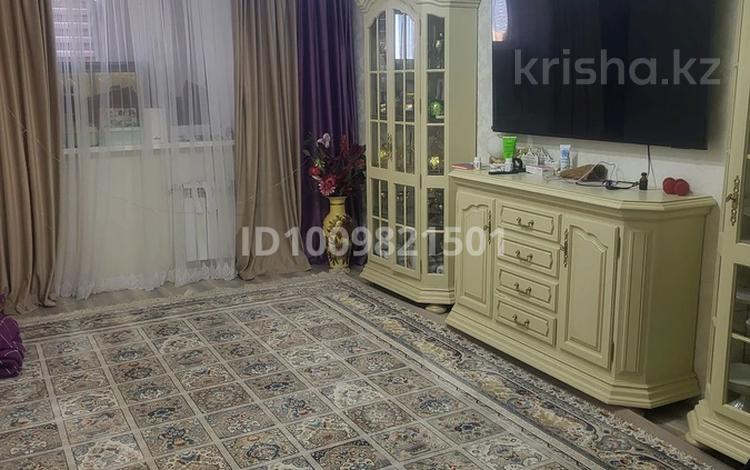 3-комнатная квартира · 63 м² · 4/4 этаж, 5мкр 34 за 15.7 млн ₸ в Жанаозен — фото 2