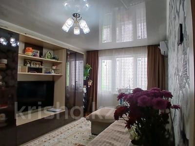 2-комнатная квартира · 45 м² · 5/5 этаж, мкр Строитель за 16 млн 〒 в Уральске