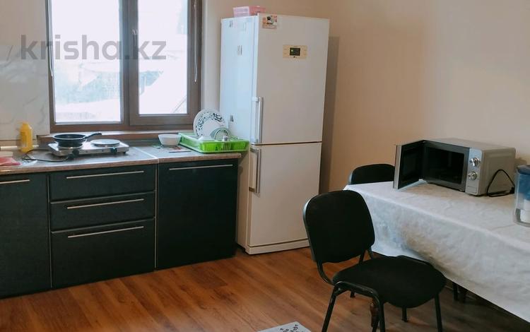 2-комнатная квартира · 43 м² · 2/2 этаж, Хусаинова — Тимирязева Розыбакиева за 200 000 〒 в Алматы, Бостандыкский р-н — фото 10