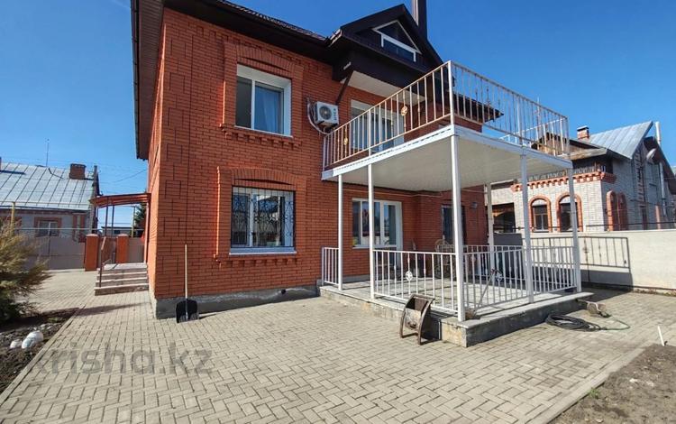 Отдельный дом · 6 комнат · 326 м² · 10 сот., Притобольская за 95 млн ₸ в Костанае — фото 77