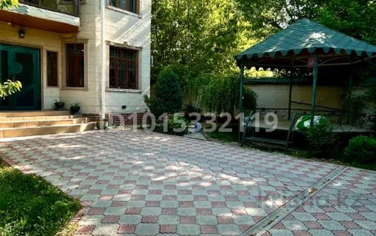 Жеке үй · 6 бөлме · 185 м², Центр, Тауке хана — Акпан батыра, бағасы: 150 000 ₸ в Шымкенте, Аль-Фарабийский р-н — фото 2