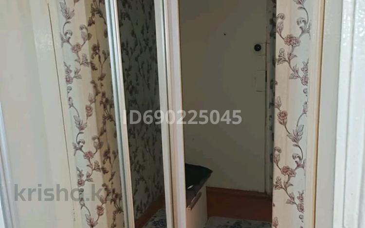 2-бөлмелі пәтер · 48 м² · 4/5 қабат, Мкр Жансая 32 — Жансая, бағасы: 16 млн ₸ в Таразе — фото 2