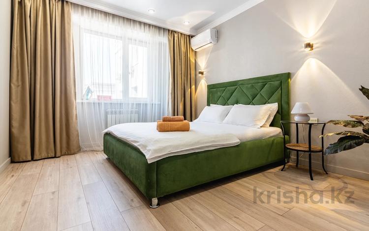 3-комнатная квартира · 60 м² · 11/12 этаж, Шевченко 85 — Сейфуллина за 37 000 ₸ в Алматы, Алмалинский р-н — фото 58
