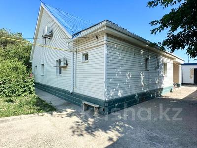 Отдельный дом · 5 комнат · 183.5 м² · 6 сот., мкр Атырау, С. Зорбаева 15 за 33 млн ₸