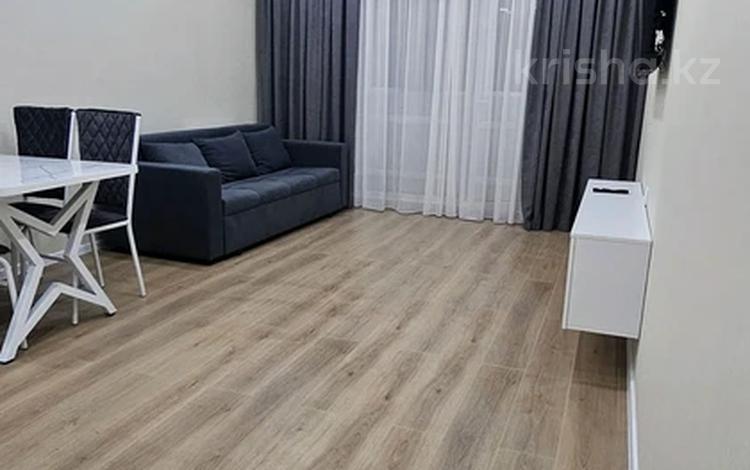 2-комнатная квартира · 54 м² · 1/5 этаж, Карагайлы 50 за 250 000 ₸ в Семее — фото 2