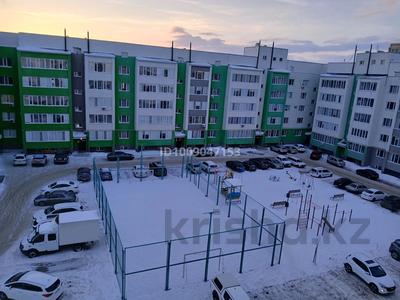 2-бөлмелі пәтер · 90 м², Желтоксана 1/6, бағасы: 30 млн ₸ в Уральске