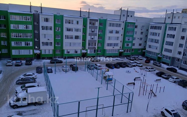 2-комнатная квартира · 90 м², Желтоксана 1/6 за 30 млн ₸ в Уральске — фото 12