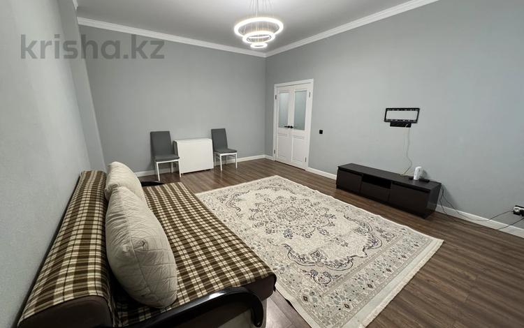 2-комнатная квартира · 75 м² · 5/13 этаж, Е430 2, 2/2, 2а, 4 за 270 000 ₸ в Астане, Нура р-н — фото 2