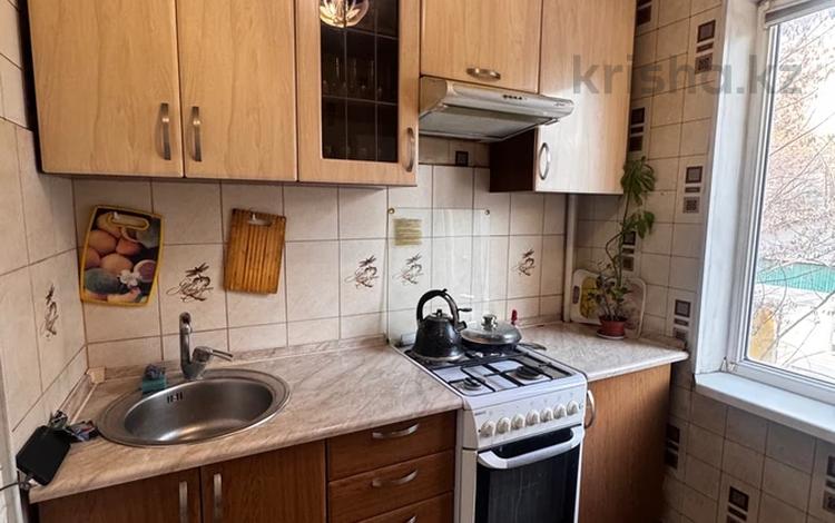 2-комнатная квартира · 30 м² · 2/5 этаж, мкр Аксай-2 — Саина - Толе Би за 220 000 ₸ в Алматы, Ауэзовский р-н — фото 2
