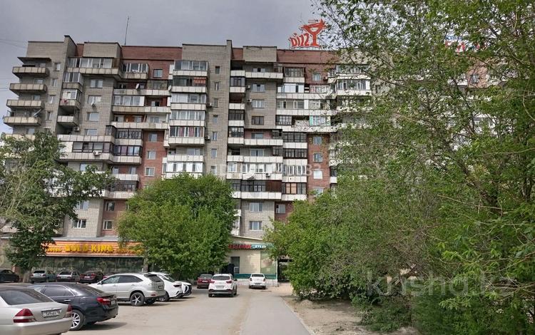 3-комнатная квартира · 65 м² · 1/12 этаж, Ауэзова 22 за 29.8 млн ₸ в Семее — фото 2