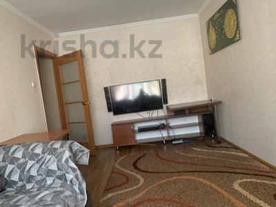 Аренда квартир в Шымкенте: 3-комнатная квартира · 58 м² · 2/5 этаж, мкр Восток 67 за 250 000 〒 3-комнатная квартира · 58 м² · 2/5 этаж, мкр Восток 67 за 250 000 〒 в Шымкенте, Аль-Фарабийский р-н