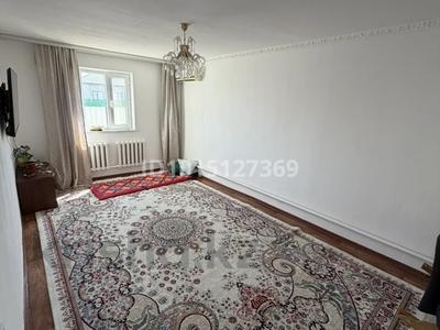 Жеке үй · 2 бөлме · 60 м² · 900 жүзд., Жұлдыз ш/а., Темиржан Ислямов 87 — Жұлдыз 39 мектебі, балабақша, спорт кешені жақын, бағасы: 20 млн ₸ в Атырау, мкр Жулдыз