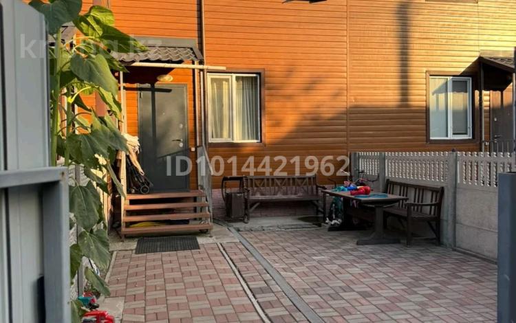 3-комнатная квартира · 75 м², мкр Карасу, Дулат Бабатайулы 130 — Коттеджный городок за 300 000 ₸ в Алматы, Алатауский р-н — фото 2