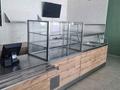 Свободное назначение, офисы, магазины и бутики, общепит, салоны красоты, медцентры и аптеки, студии · 100 м² за 650 000 ₸ в Уральске — фото 6