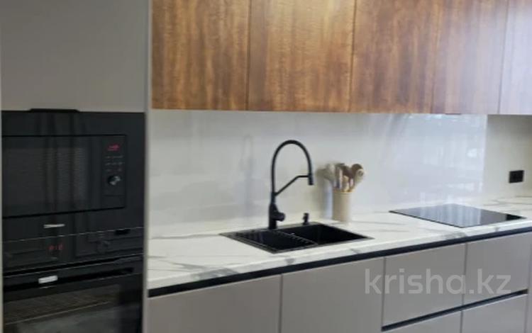 2-комнатная квартира · 75 м² · 5/16 этаж, Егизбаева 3, 5 — Каныша Сатпаева за 77 млн ₸ в Алматы, Бостандыкский р-н — фото 2