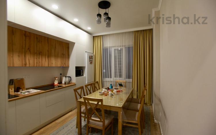 2-бөлмелі пәтер · 74 м² · 5/13 қабат, Макатаева 131 — Муратбаева, бағасы: 63 млн ₸ в Алматы, Алмалинский р-н — фото 3