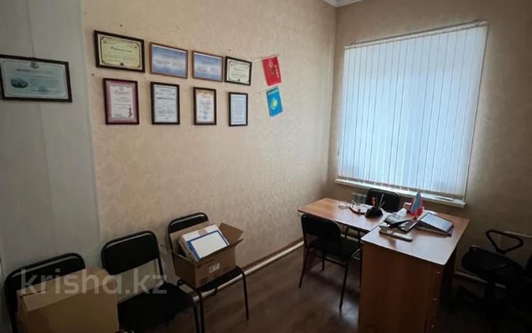 Еркін, кеңселер · 73.5 м², бағасы: 30.5 млн ₸ в Костанае — фото 9