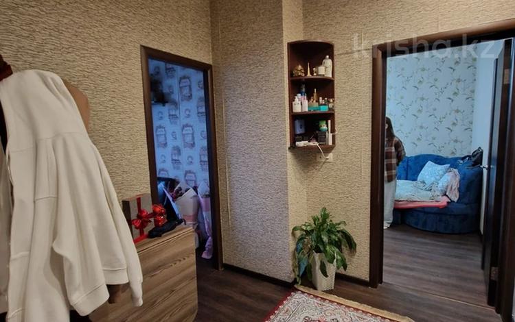 1-комнатная квартира · 36 м² · 9/9 этаж, мкр Аксай-4 за 26.8 млн ₸ в Алматы, Ауэзовский р-н — фото 2