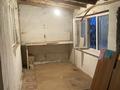 3-бөлмелі пәтер · 61.5 м² · 2/5 қабат, Шанхай ш/а., Казангапа 61 — Стадион, поликлиника 1, бағасы: 13 млн ₸ в Актобе, мкр Шанхай — фото 11