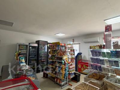 Свободное назначение, офисы, магазины и бутики, склады, салоны красоты, медцентры и аптеки, образование, развлечения · 57 м² за 32 млн ₸ в Актобе, Нур Актобе