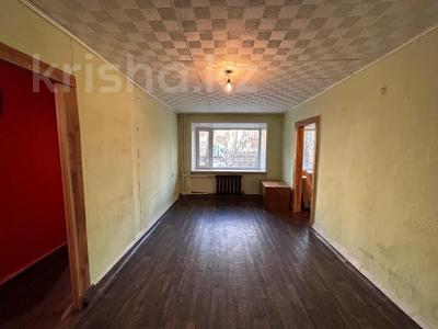 2-комнатная квартира · 45 м² · 1/5 этаж, пр. Республики за 5.7 млн ₸ в Темиртау