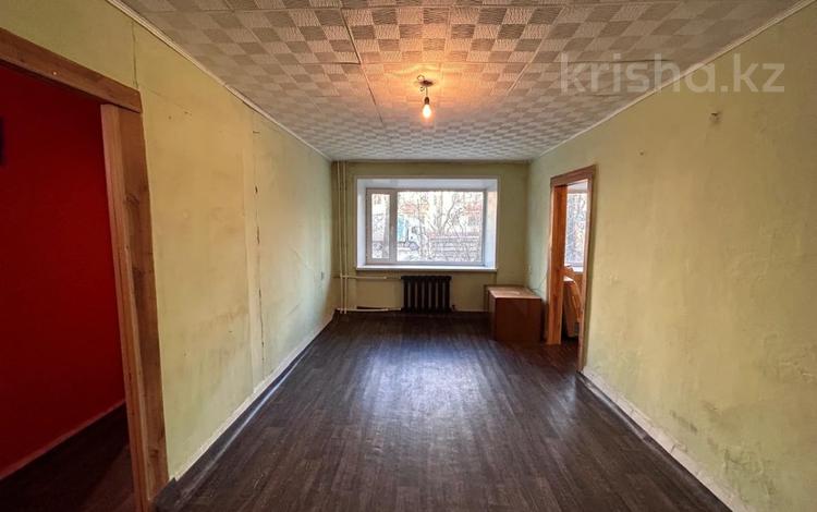 2-комнатная квартира · 45 м² · 1/5 этаж, пр. Республики за 5.7 млн ₸ в Темиртау — фото 2