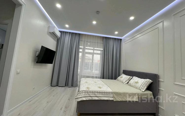 1-комнатная квартира · 45 м² · 3/9 этаж, мкр Нурсая, Абылхаир хана 69 — Hyundai центр Атырау за 18 000 ₸ — фото 2