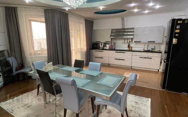 5-бөлмелі пәтер · 180 м² · 15/16 қабат, Наурызбай батыра 152 — Абая, бағасы: 600 000 ₸ в Алматы, Бостандыкский р-н — фото 19
