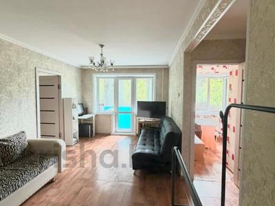 2-комнатная квартира · 44.6 м² · 2/5 этаж, Майкудук, 12й микрорайон за 10.6 млн ₸ в Караганде, Алихана Бокейханова р-н