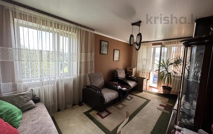3-комнатная квартира · 62 м² · 5/5 этаж, Абая 39/1 за 13 млн ₸ в Темиртау — фото 2