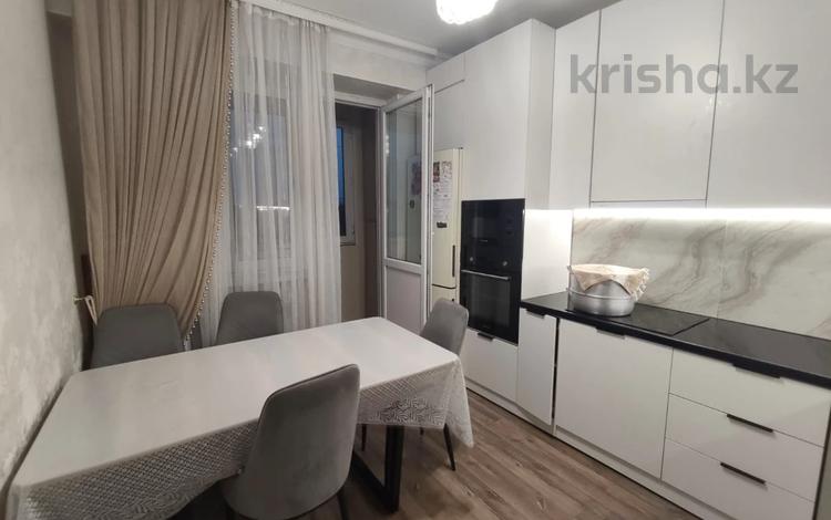 2-комнатная квартира · 60 м² · 3/10 этаж, мкр Аксай-1 за 41 млн ₸ в Алматы, Ауэзовский р-н — фото 17