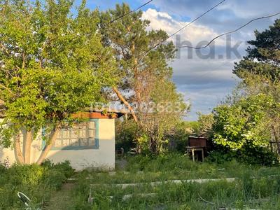 Дача · 2 комнаты · 30 м² · 12 сот., мкр Михайловка , Железнодорожная — Бывший мясокомбинат за 8.5 млн 〒 в Караганде, Казыбек би р-н