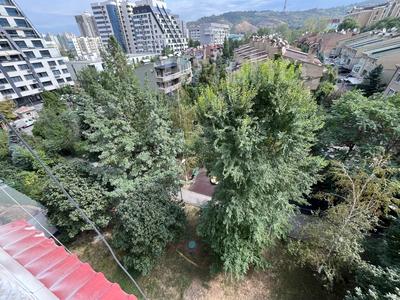 3-комнатная квартира · 142 м² · 6/9 этаж, мкр Самал-3 21 за 113 млн ₸ в Алматы, Медеуский р-н