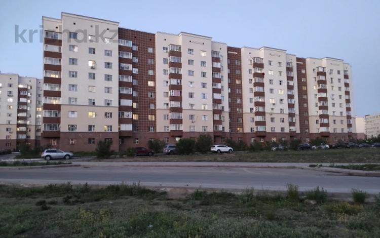 3-комнатная квартира · 76 м² · 9/9 этаж, Кенен Азербаева 16 за 35 млн ₸ в Астане, Сарайшык р-н — фото 2