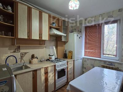 3-комнатная квартира · 63.8 м² · 4/9 этаж, 11 микрорайон за 25 млн 〒 в Актобе