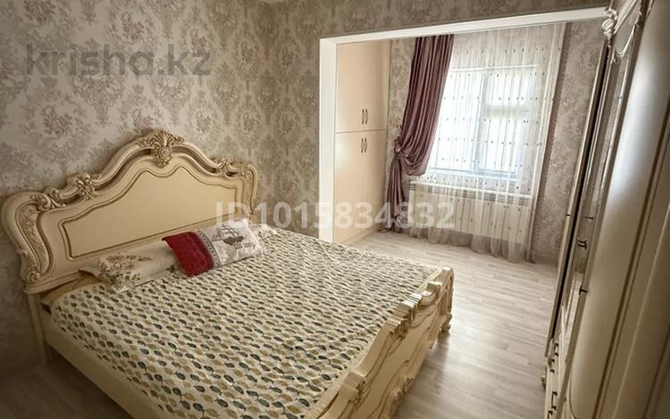 4-комнатная квартира · 90 м² · 4/5 этаж, мкр Север 7 за 37 млн ₸ в Шымкенте, Аль-Фарабийский р-н — фото 2