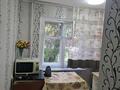 1-комнатная квартира · 34 м² · 1/5 этаж, Пришахтинск, Пришахтинск, 22й микрорайон за 12 000 ₸ в Караганде, Алихана Бокейханова р-н — фото 6